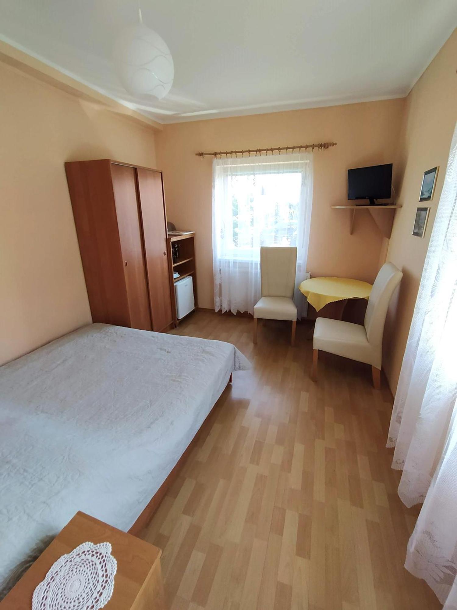Dom Gościnny Roksana Rewal Zewnętrze zdjęcie