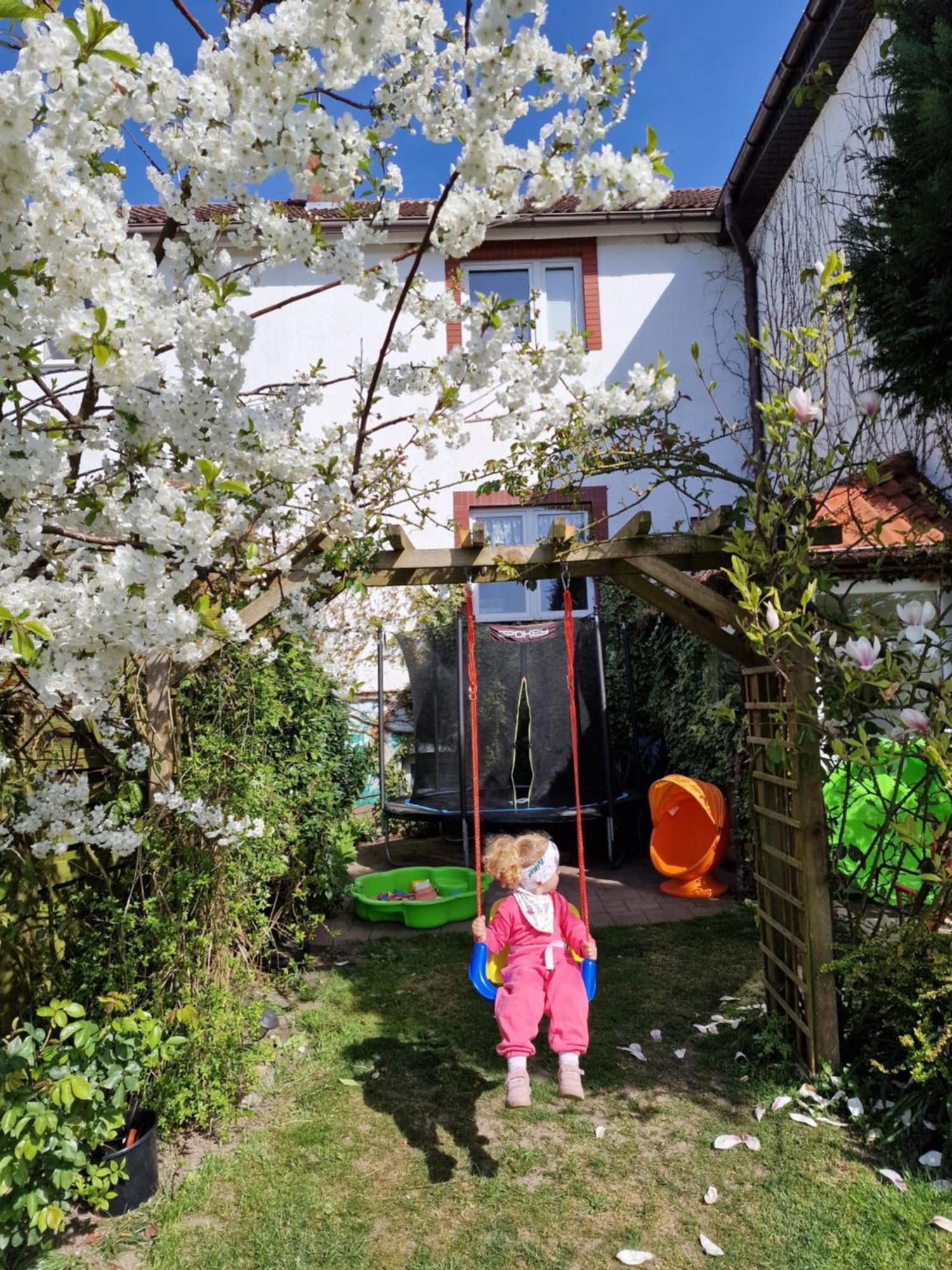 Dom Gościnny Roksana Rewal Zewnętrze zdjęcie